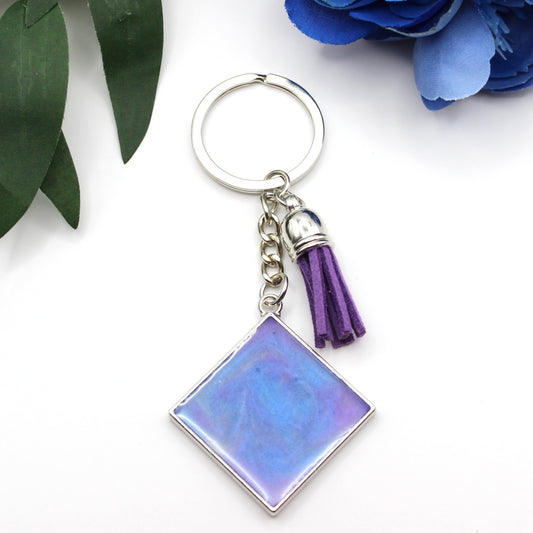 Diamond-shaped Keychain (large)